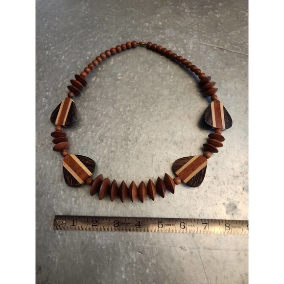 Vintage Wooden Bead Necklace 26" long with Barrel Clasp - Picture 2 of 6